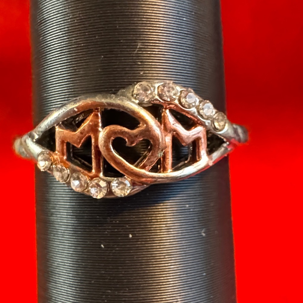 Elegant Silver and Gold Mom Ring
